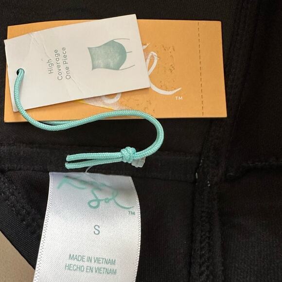 Kona Sol Swimsuit One Piece Black Crochet Flounce Strapless High Coverage Small - Picture 3 of 12